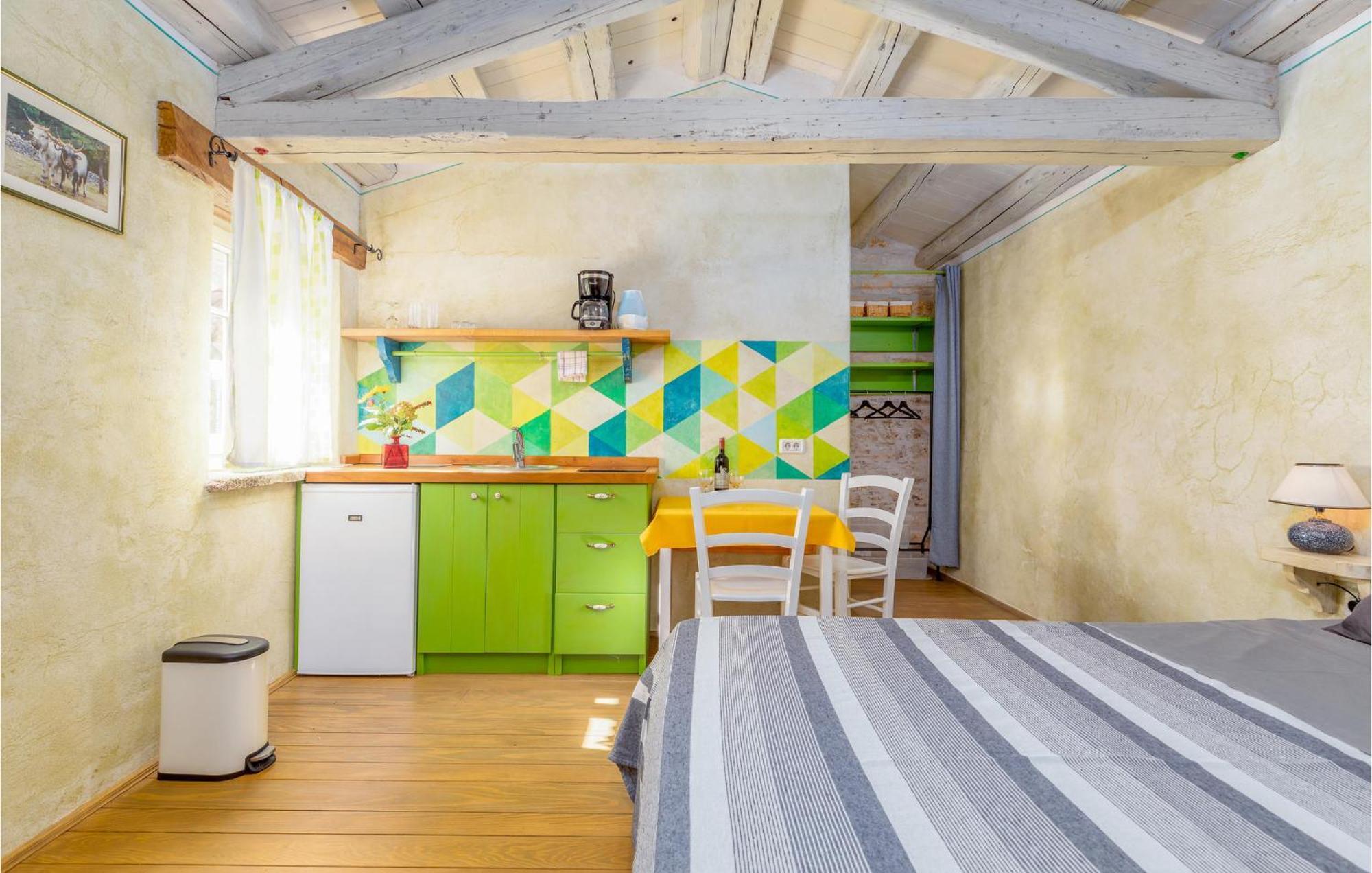 Awesome Apartment In Žminj Kültér fotó
